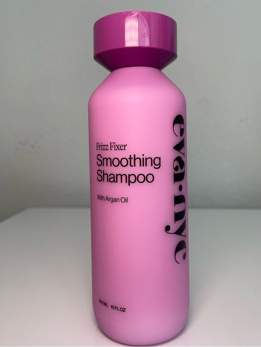 eva•nyc Frizz Fixer Smoothing Shampoo - Pink